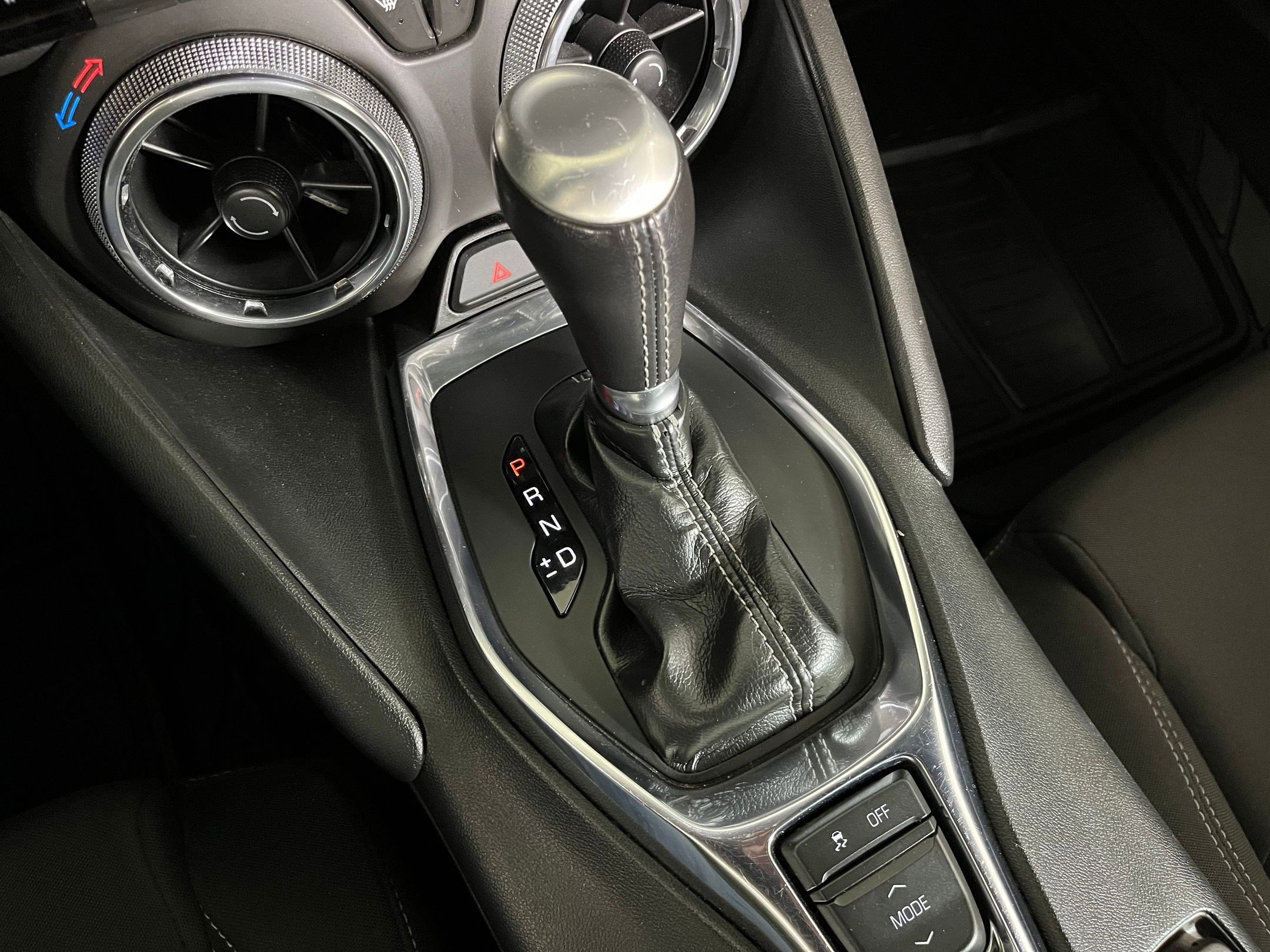 Used 2023 Chevrolet Camaro LT image 13