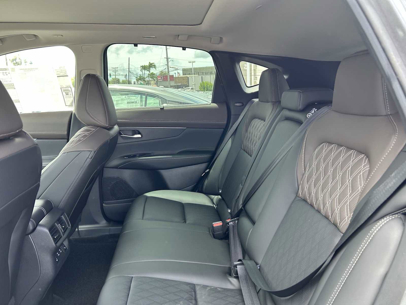 New 2025 Nissan Murano Platinum w/ Cargo Package image 9