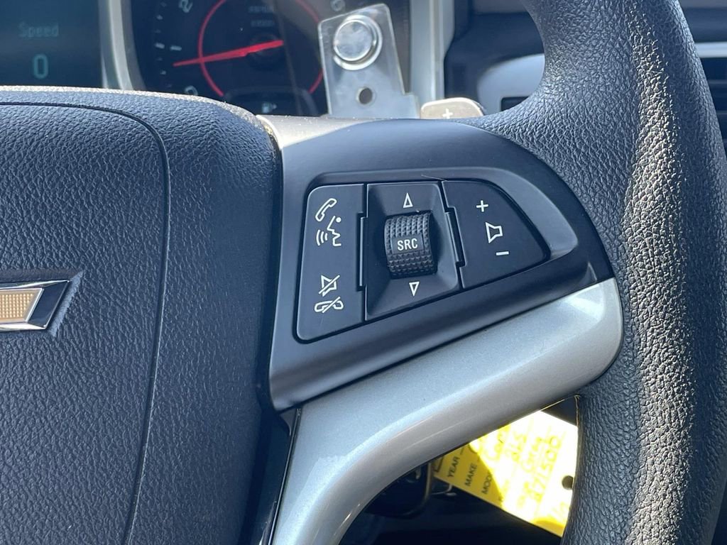 Used 2015 Chevrolet Camaro LS RWD image 25