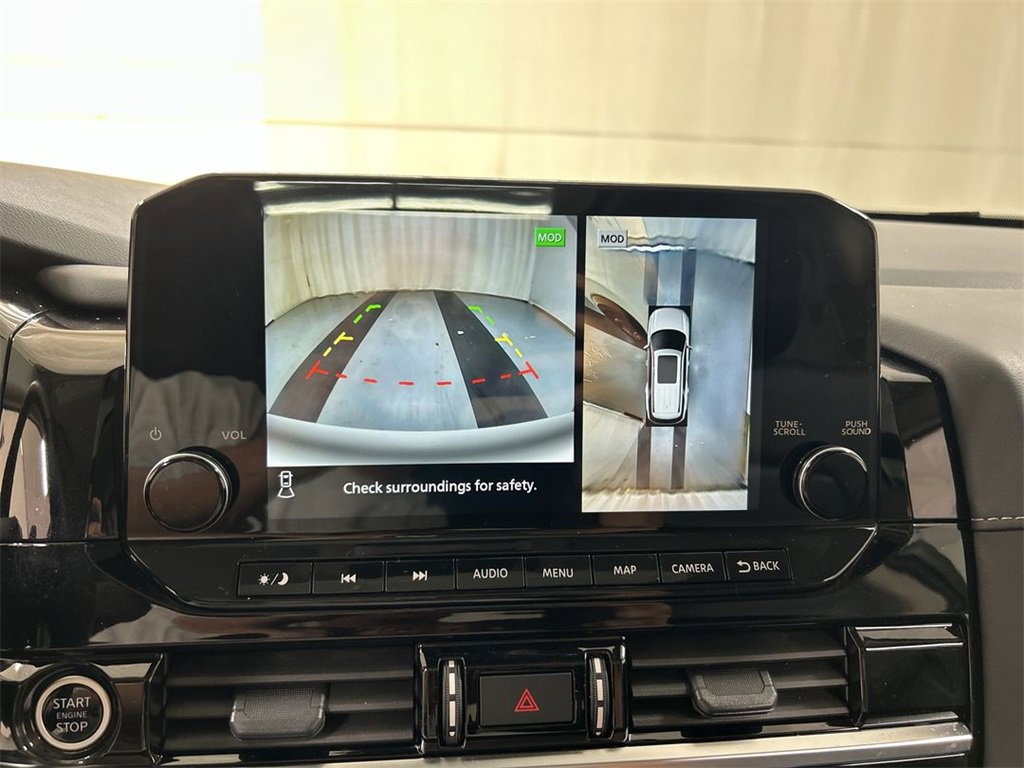 Used 2024 Nissan Pathfinder SL w/ SL Premium Package image 15