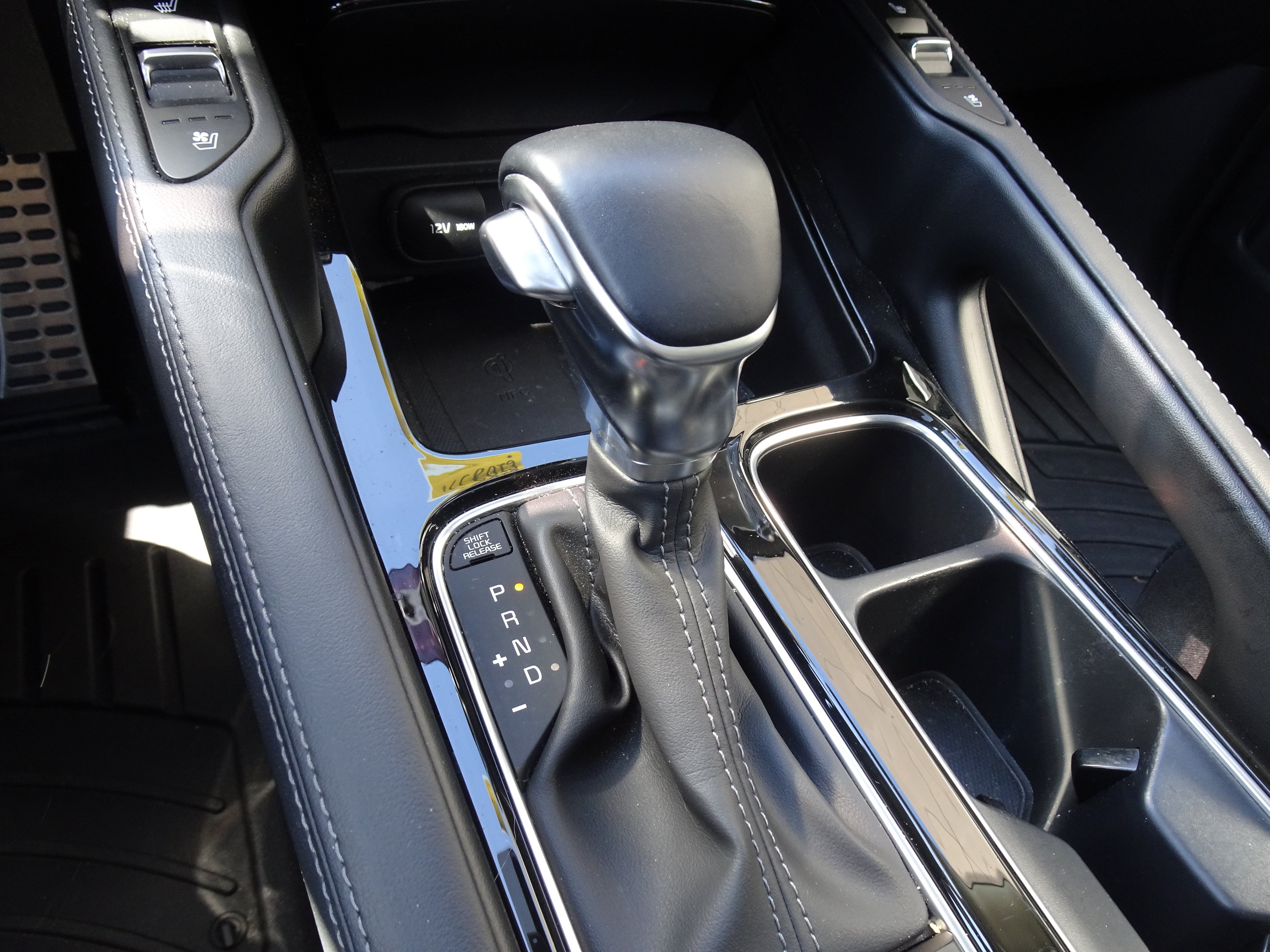 Used 2023 Kia Telluride SX FWD image 17
