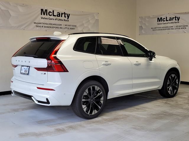 New 2026 Volvo XC60 B5 Plus w/ Climate Package image 3