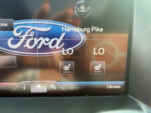 Used 2015 Ford Explorer XLT w/ Equipment Group 202B AWD/4WD image 17
