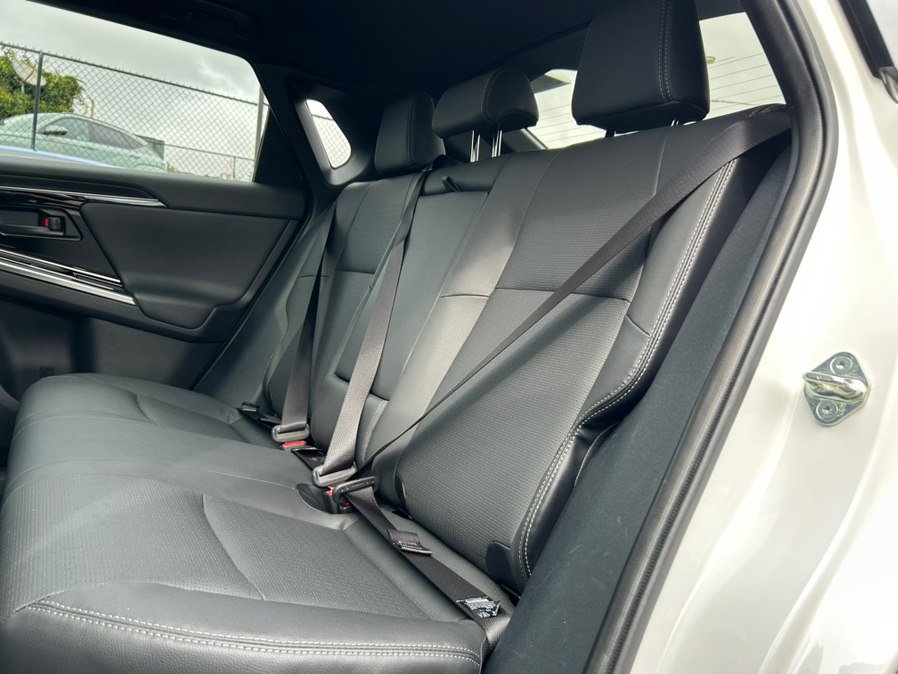 Used 2023 Subaru Solterra AWD image 54