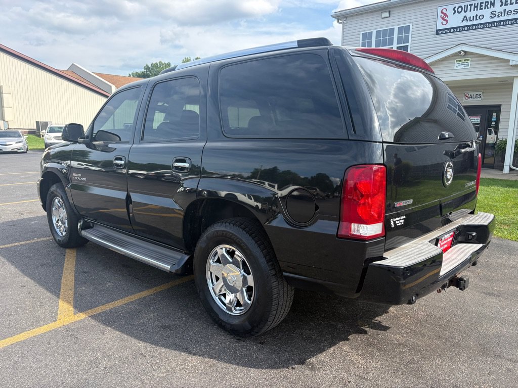 Used 2005 Cadillac Escalade AWD image 8