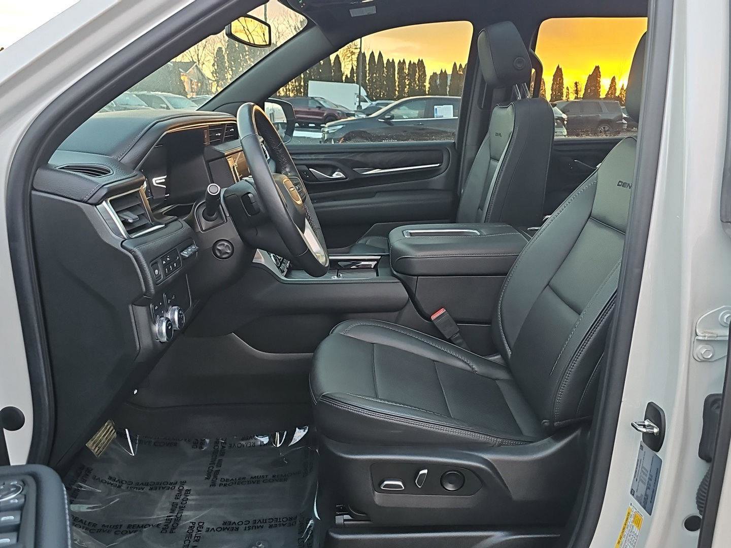 Used 2022 GMC Yukon Denali image 11