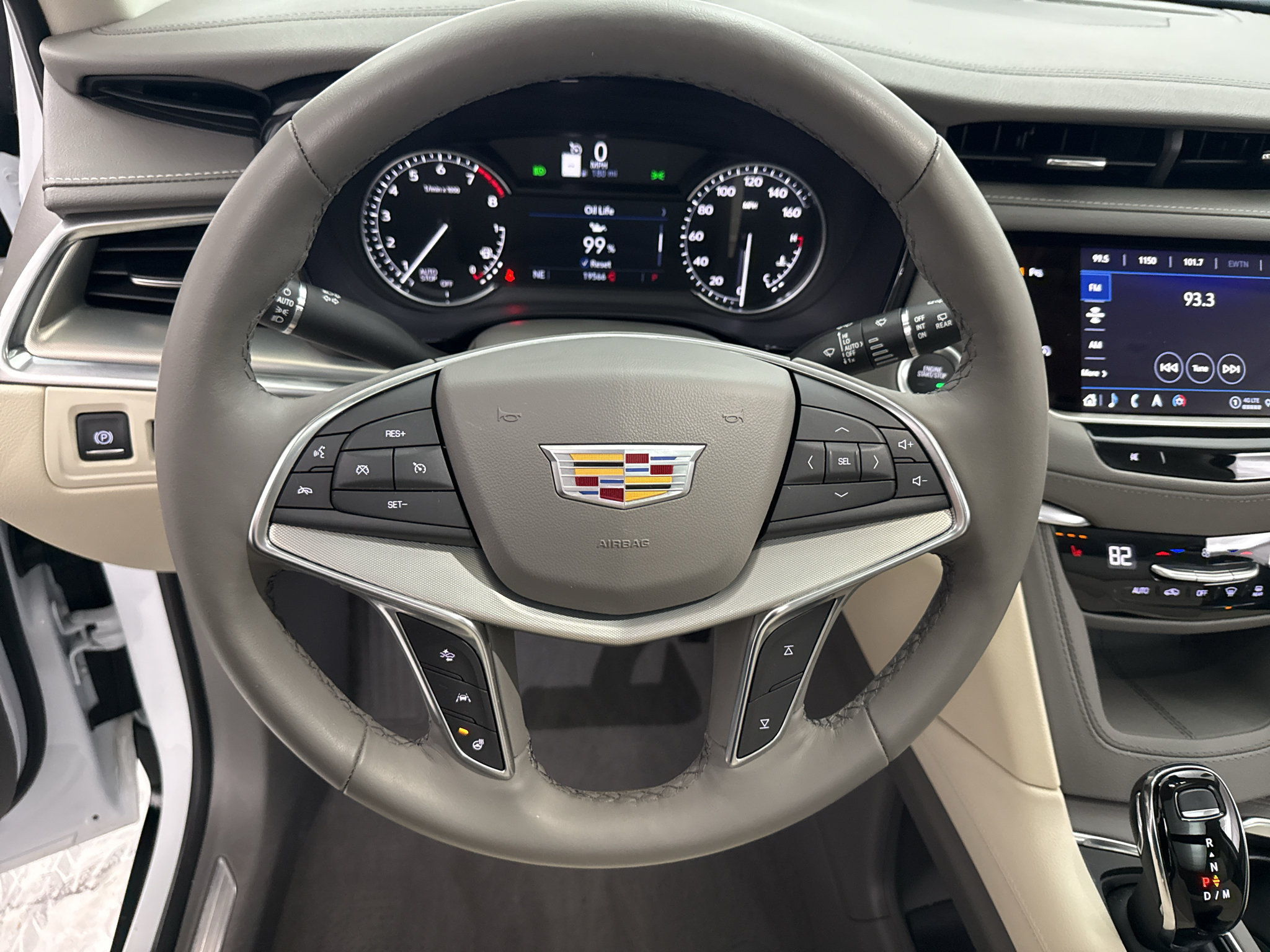 Used 2024 Cadillac XT5 Premium Luxury FWD image 17
