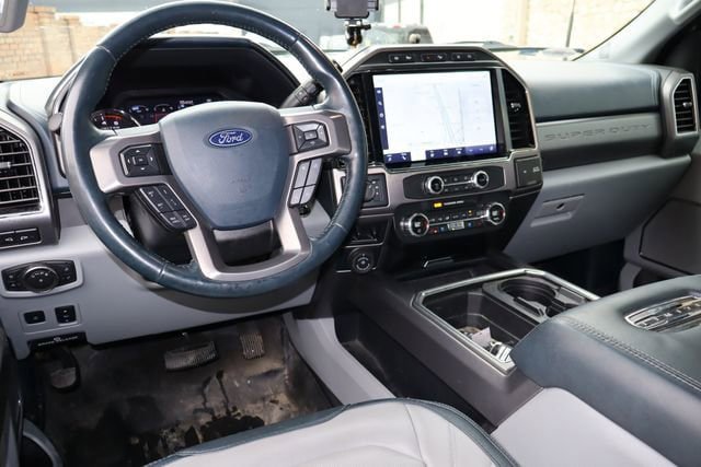 Used 2022 Ford F350 Limited AWD/4WD image 5