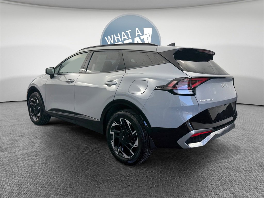 Used 2025 Kia Sportage SX image 5