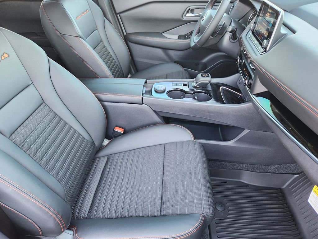 New 2026 Nissan Rogue SV w/ Rock Creek Premium Package image 10