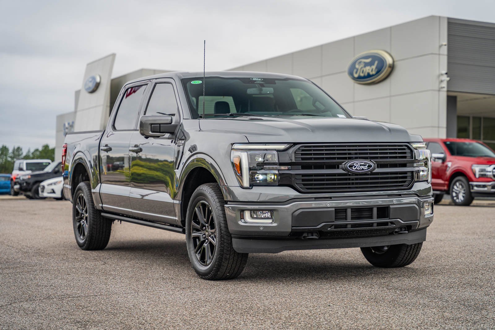 New 2025 Ford F150 Platinum w/ Equipment Group 702A High image 1