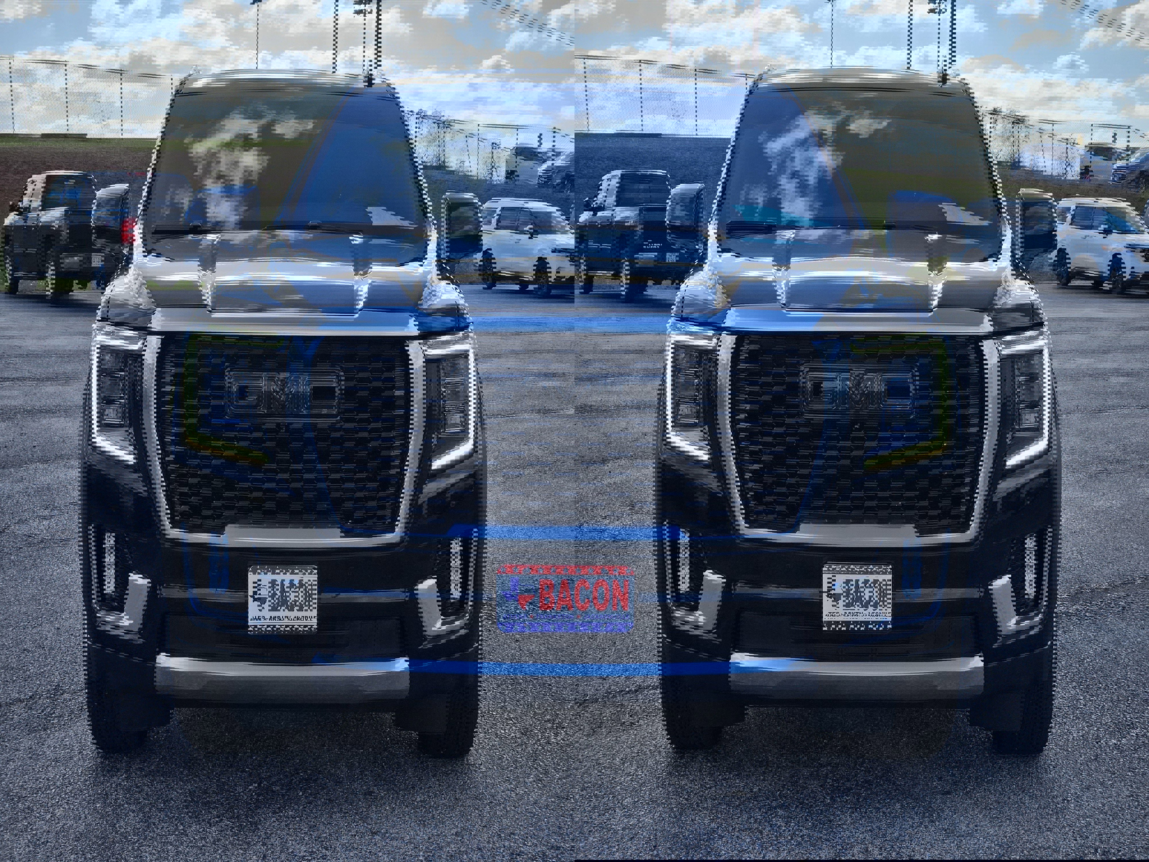 Used 2022 GMC Yukon Denali image 2