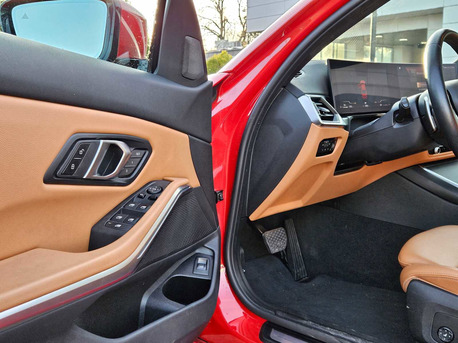 Used 2024 BMW 330i xDrive Sedan w/ Premium Package image 23