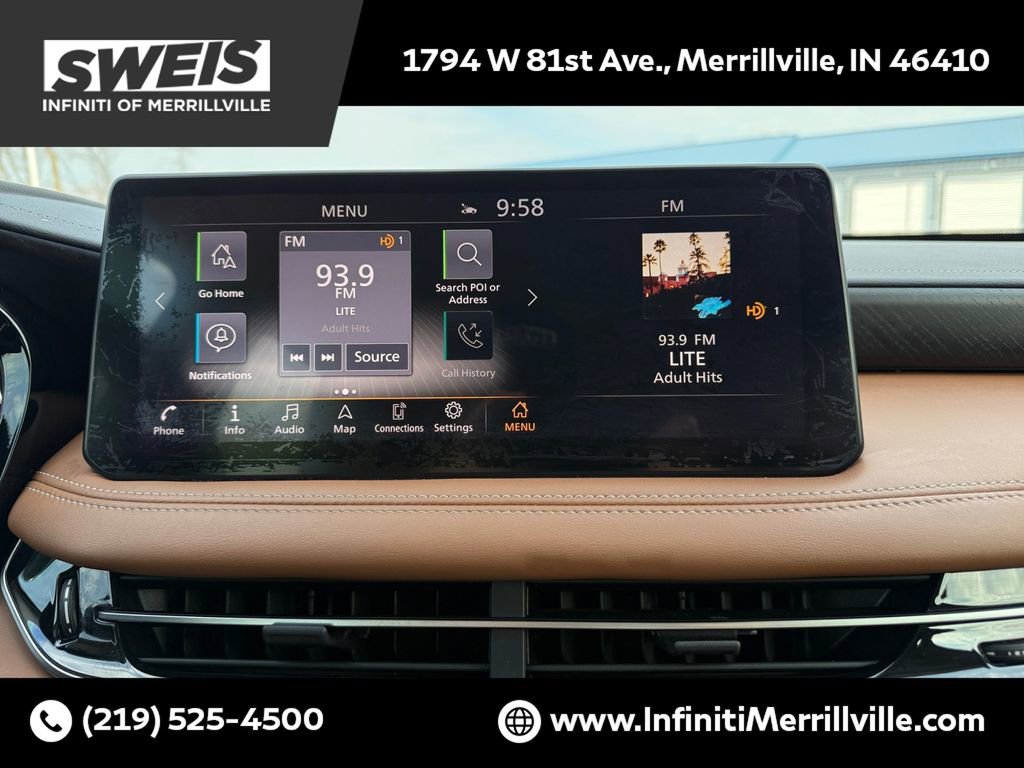 Used 2023 INFINITI QX60 Sensory w/ Vision Package image 3