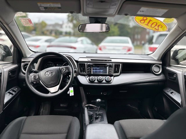Used 2018 Toyota RAV4 LE w/ All Weather Liner Package AWD/4WD image 15