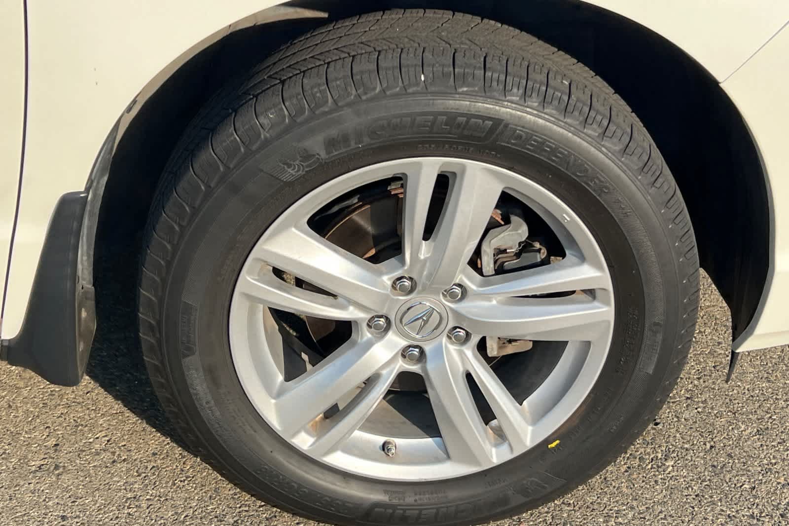 Used 2015 Acura RDX w/ Technology Package AWD/4WD image 18