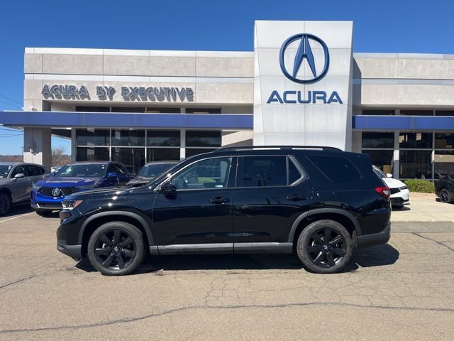 Used 2025 Honda Pilot Black Edition image 3
