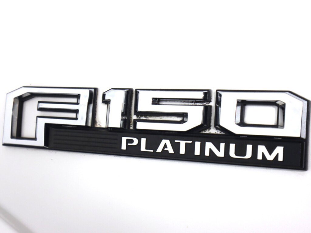 Used 2015 Ford F150 Platinum w/ Equipment Group 701A Luxury image 44