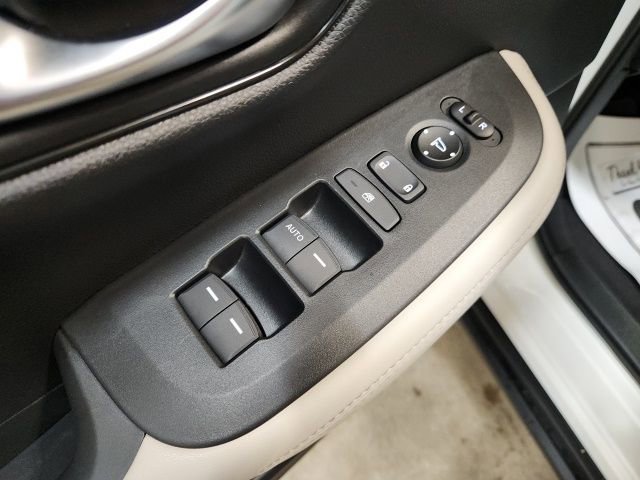 Certified 2023 Honda HR-V LX image 18