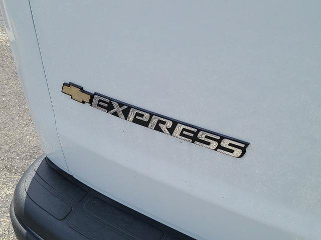 New 2025 Chevrolet Express 2500 Extended w/ Driver Convenience Package RWD image 5