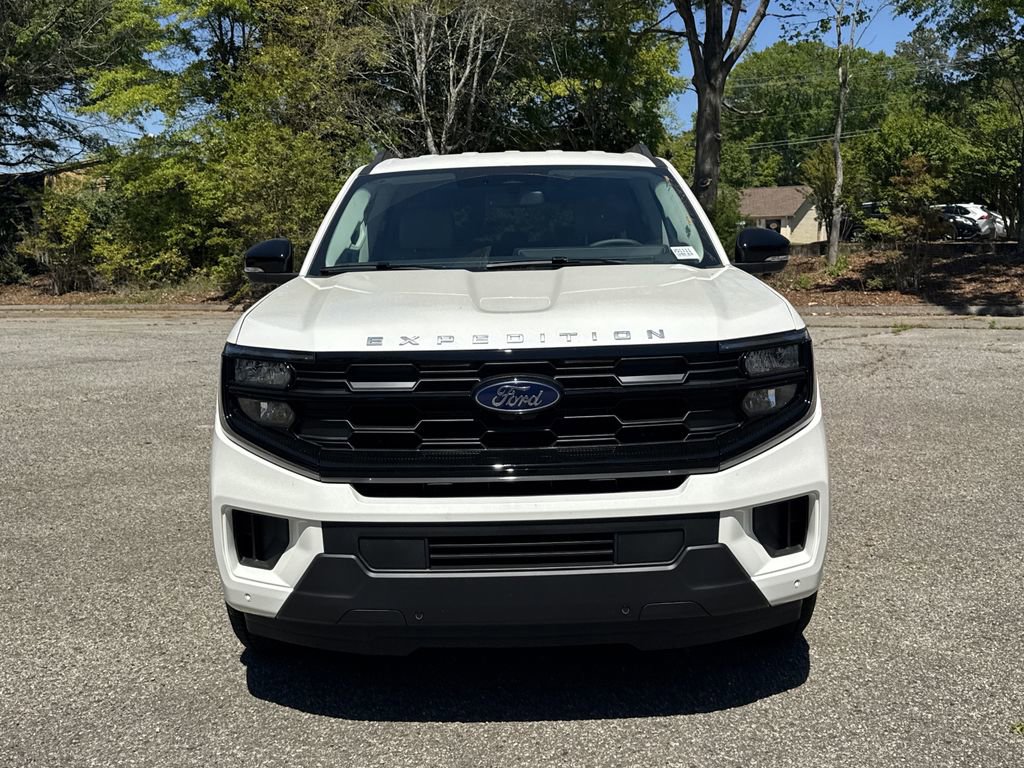 New 2026 Ford Expedition Max Active AWD/4WD image 2