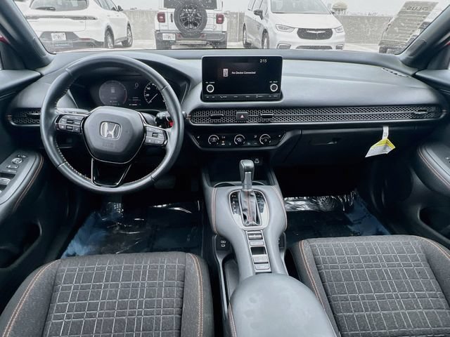 Used 2025 Honda HR-V Sport image 28