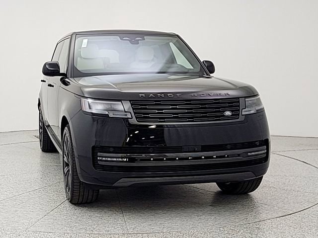 New 2026 Land Rover Range Rover Long Wheelbase SE AWD/4WD image 2