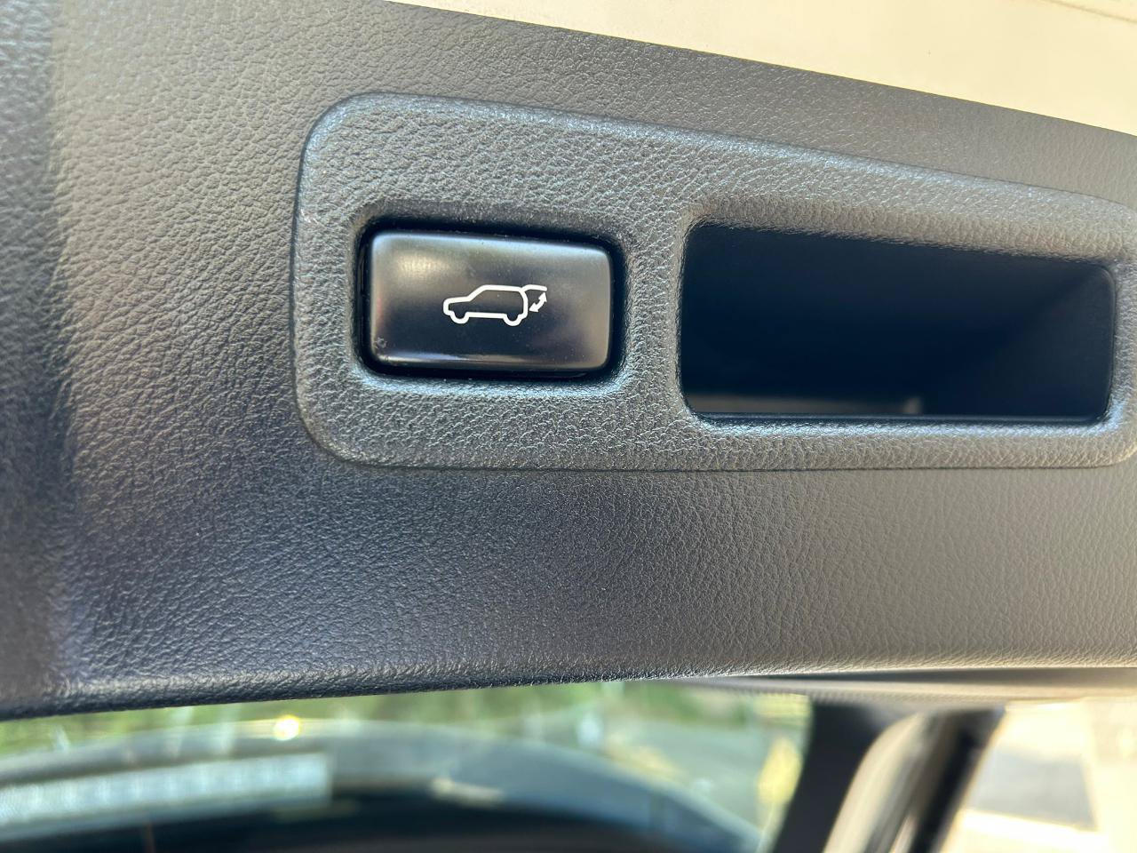 Used 2017 Lexus NX 300h AWD w/ Premium Package image 17