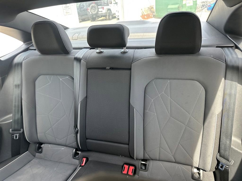 Used 2025 Volkswagen Jetta Sport image 18