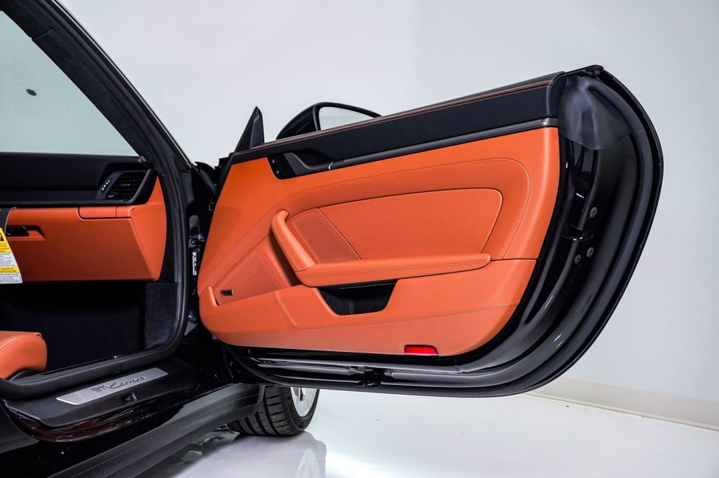 New 2026 Porsche 911 Carrera image 17