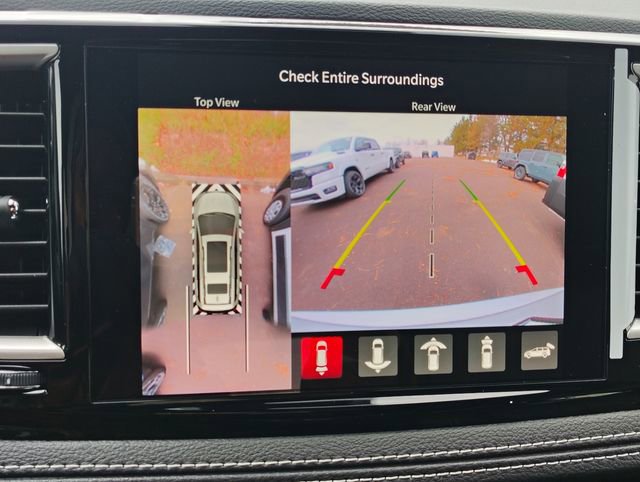 New 2026 Chrysler Pacifica Select image 3