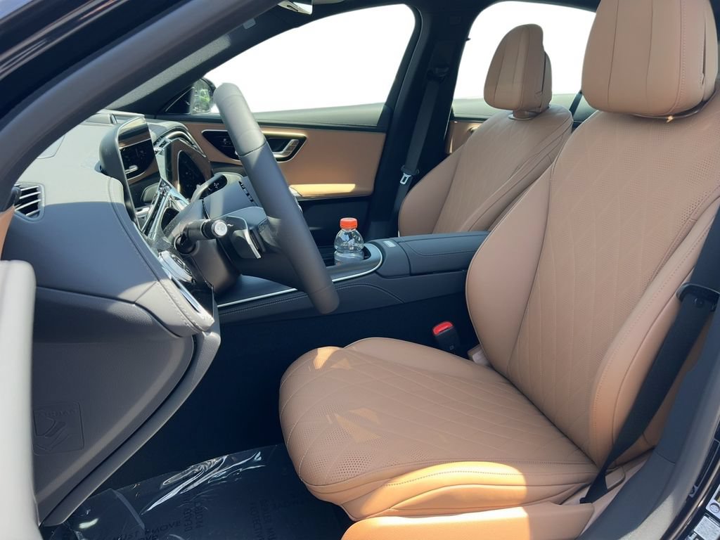 New 2026 Mercedes-Benz E 350 4MATIC Sedan image 6