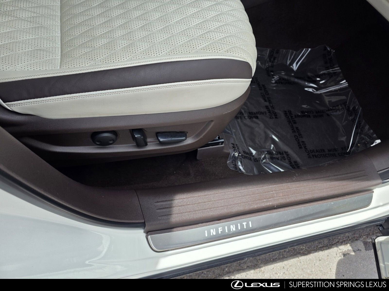 Used 2021 INFINITI QX50 Autograph w/ Premium White Leather Package FWD image 32