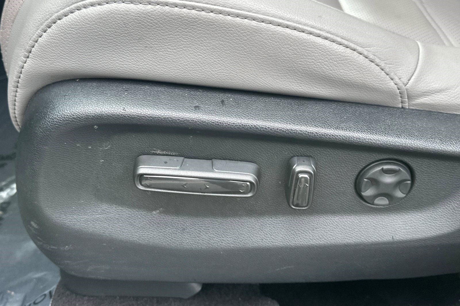 Used 2020 Honda CR-V EX-L image 14