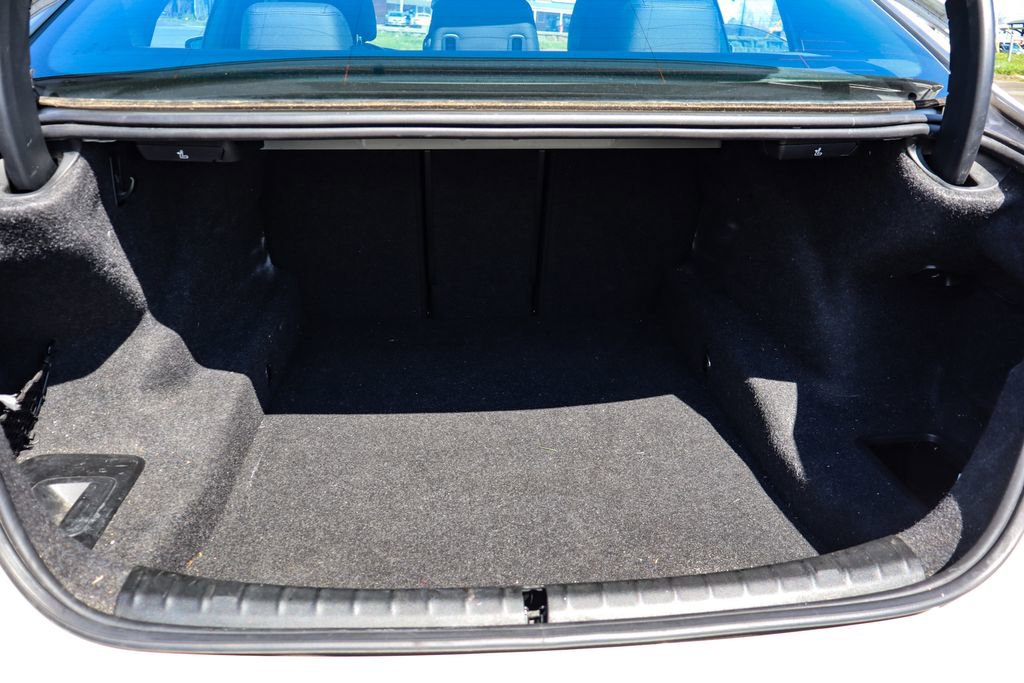 Used 2019 BMW 530i xDrive w/ Convenience Package image 36