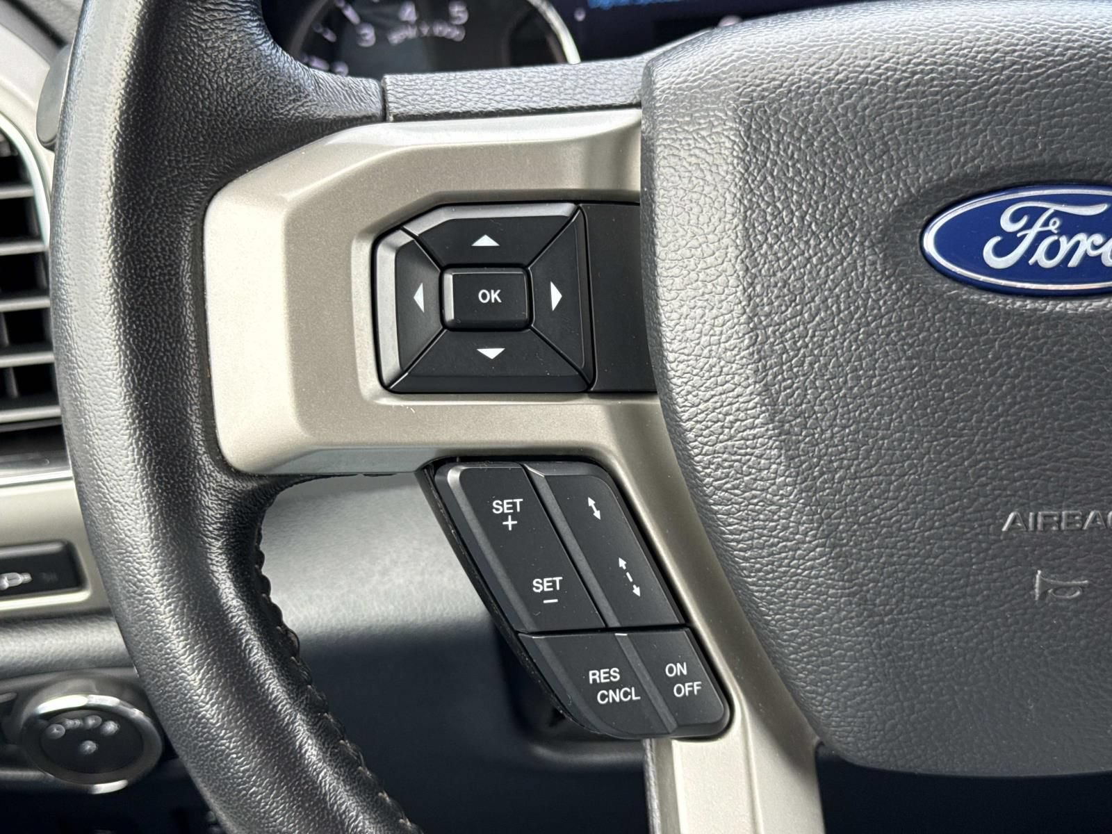 Used 2022 Ford F350 Lariat w/ Lariat Ultimate Package AWD/4WD image 15