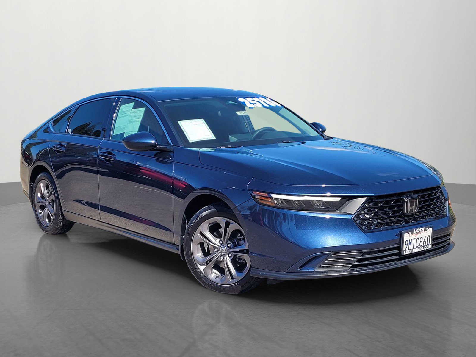 Certified 2024 Honda Accord EX image 1