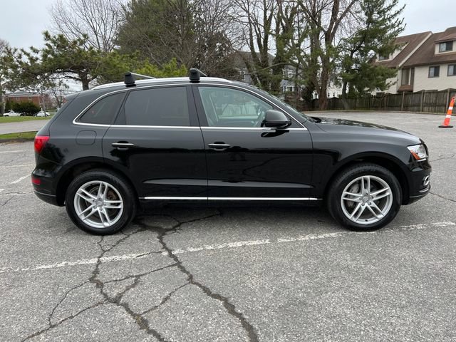 Used 2017 Audi Q5 2.0T Premium image 12