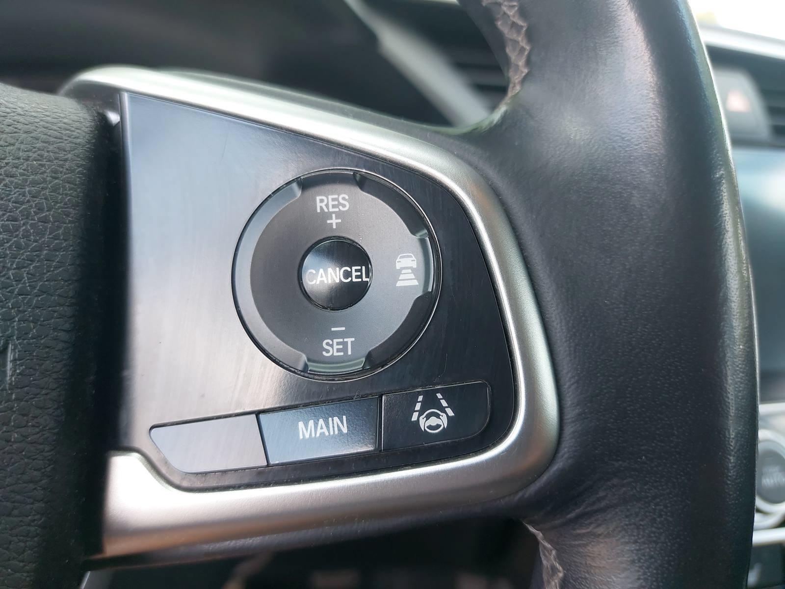 Used 2017 Honda Civic Touring image 17