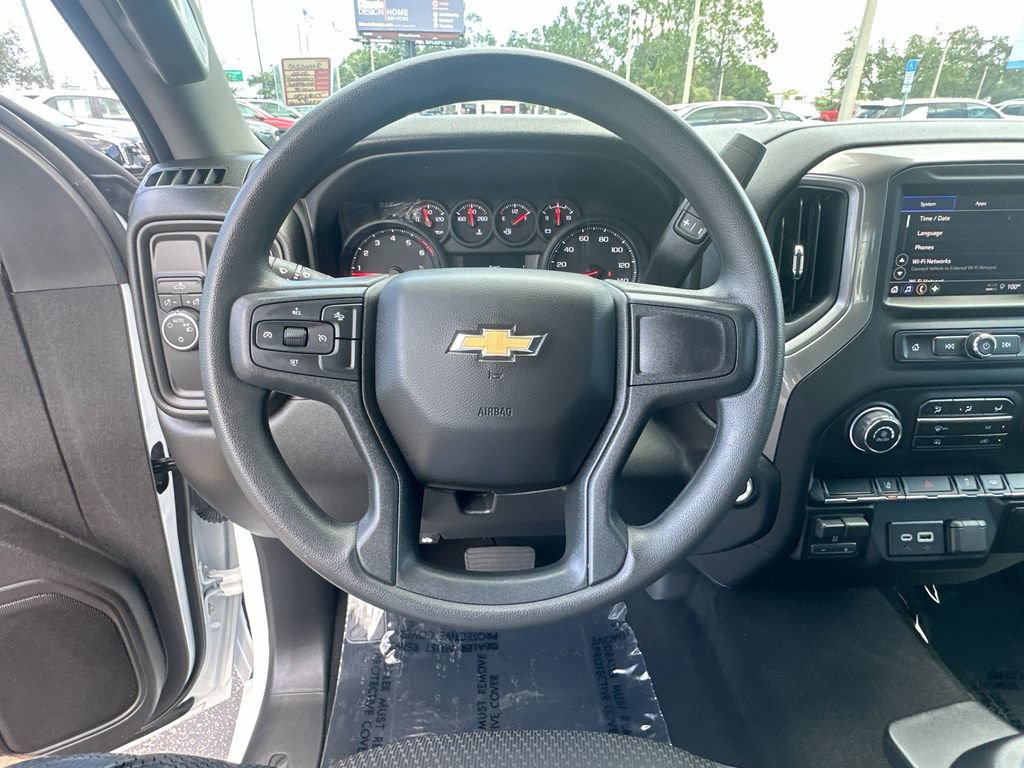 Certified 2026 Chevrolet Silverado 2500 Custom RWD image 11