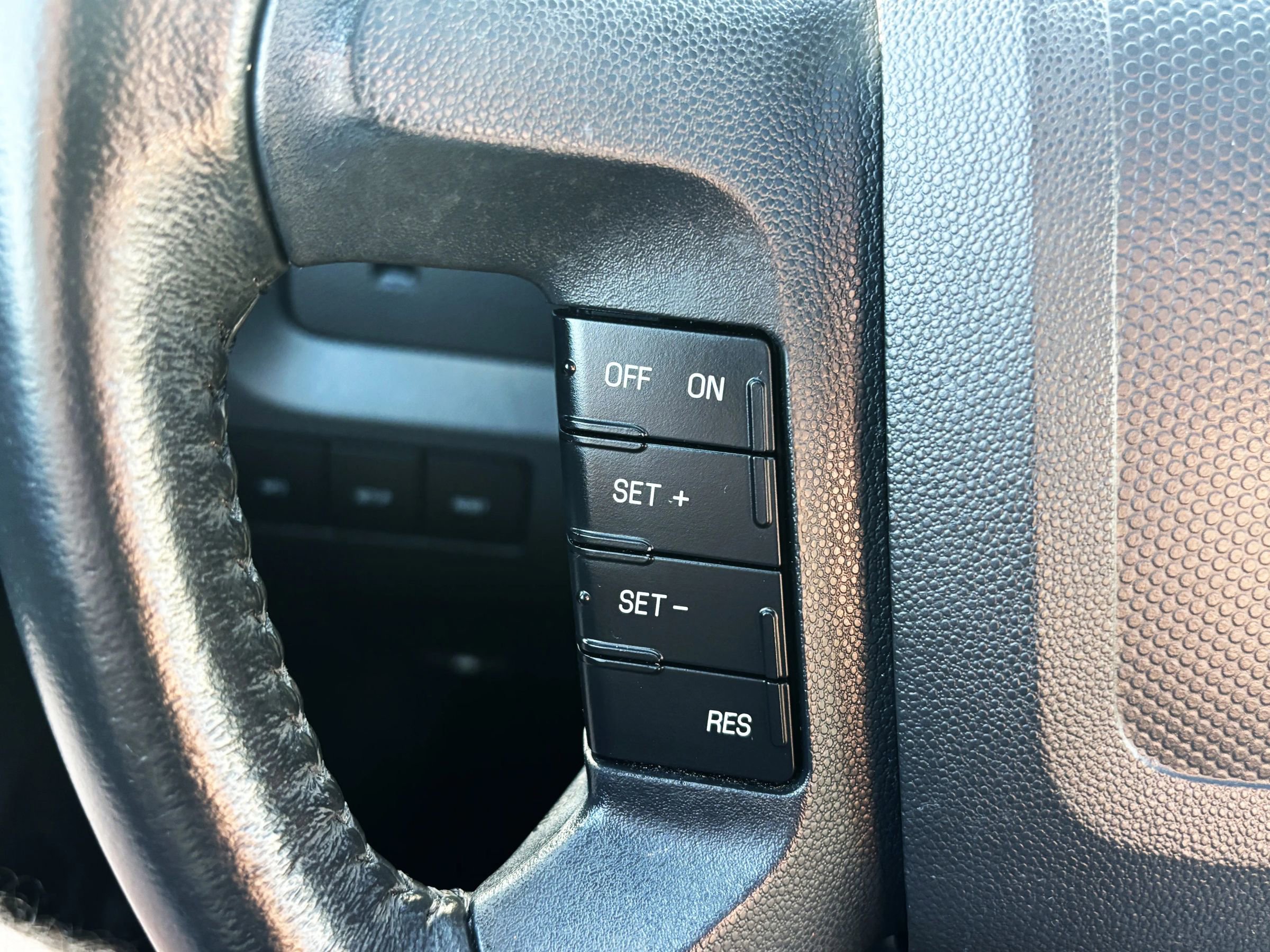 Used 2012 Ford Escape Limited image 18