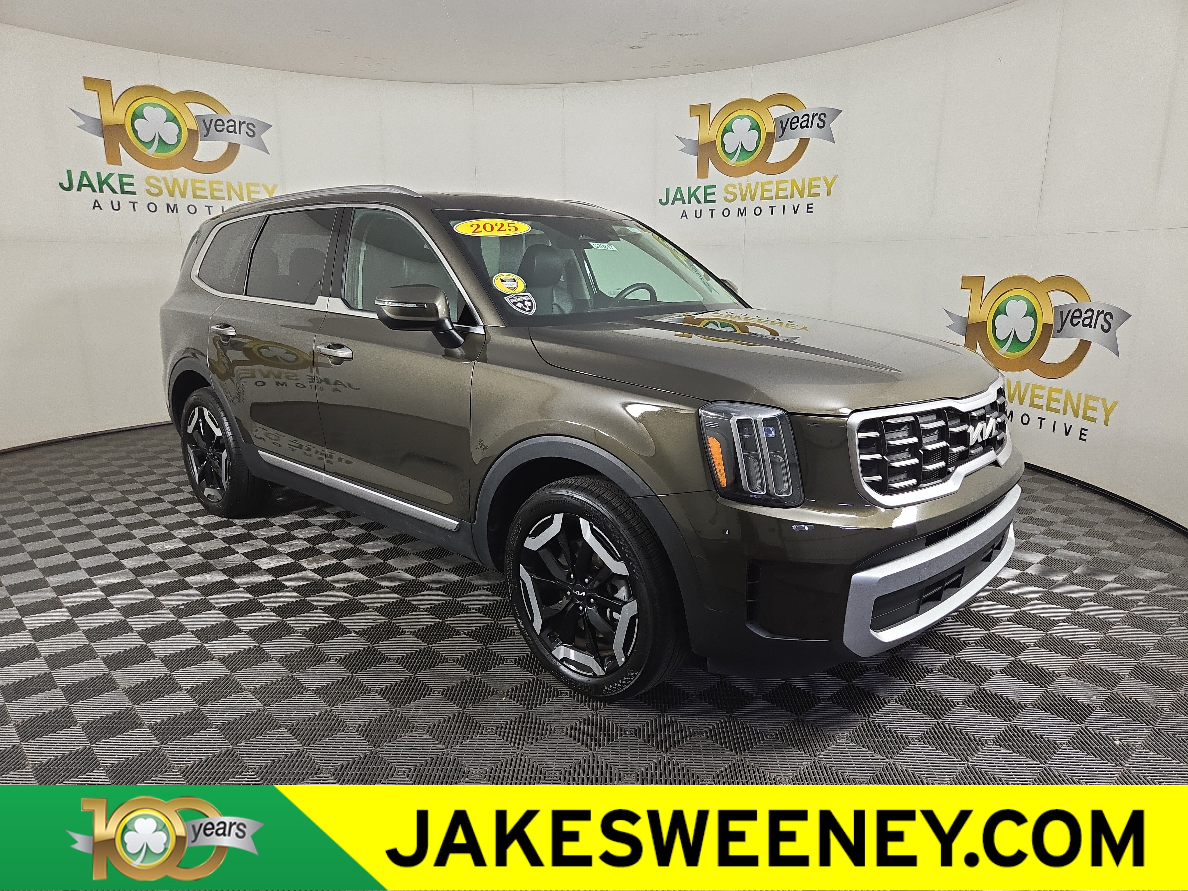 Used 2025 Kia Telluride S