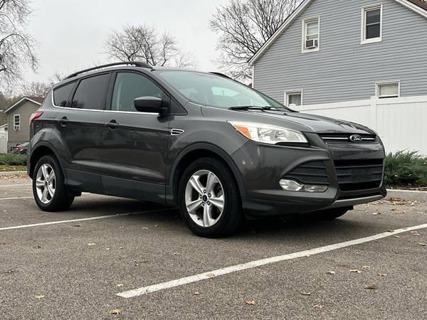 Used 2015 Ford Escape SE w/ Equipment Group 201A image 7