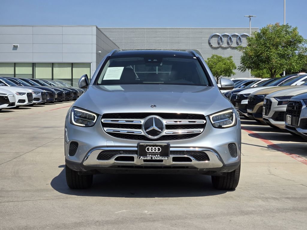 Used 2022 Mercedes-Benz GLC 300 4MATIC image 3