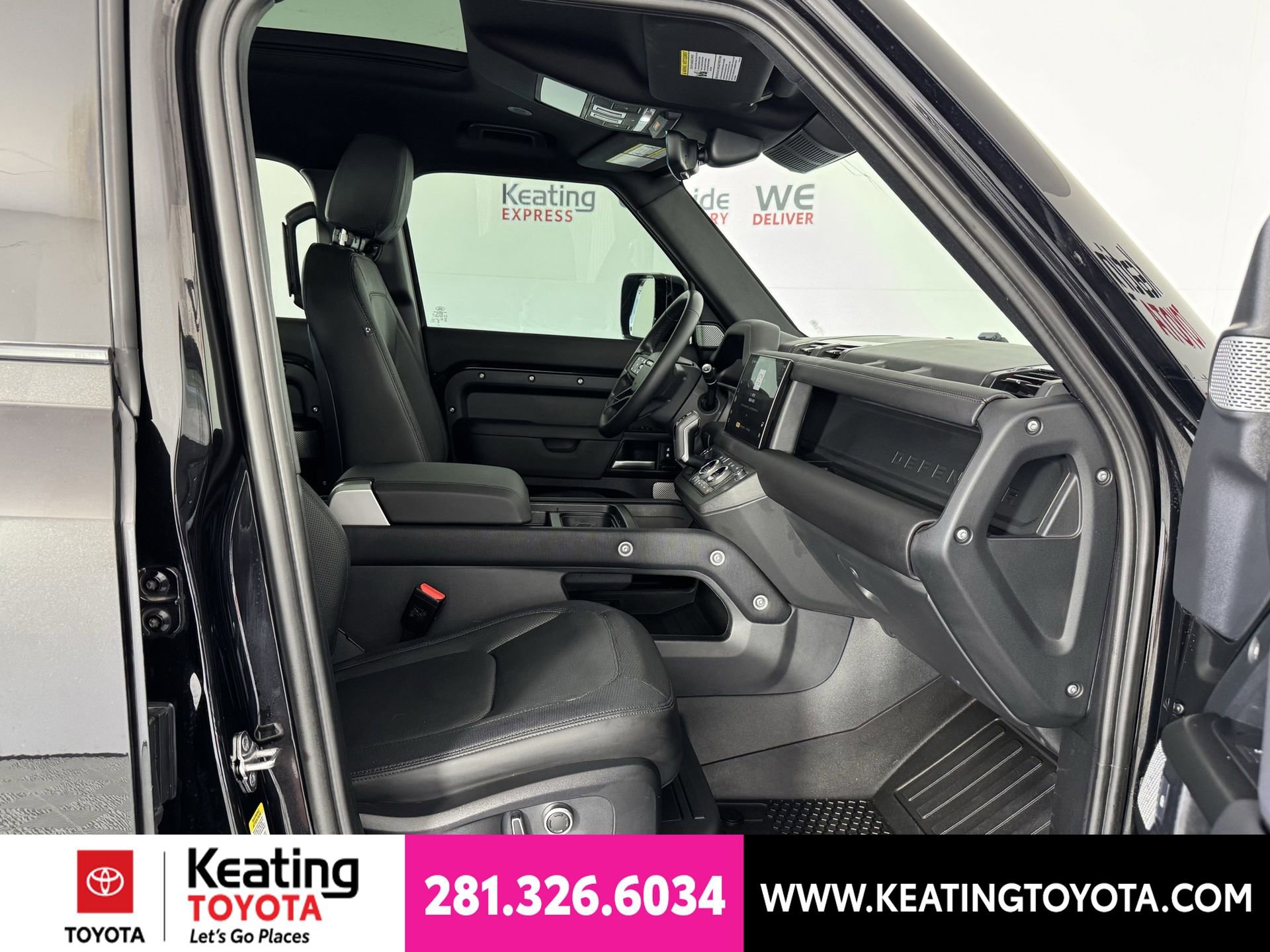 Used 2024 Land Rover Defender 130 Outbound AWD/4WD image 21