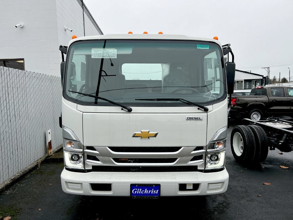New 2024 Chevrolet Low Cab Forward 4500 XD RWD image 15