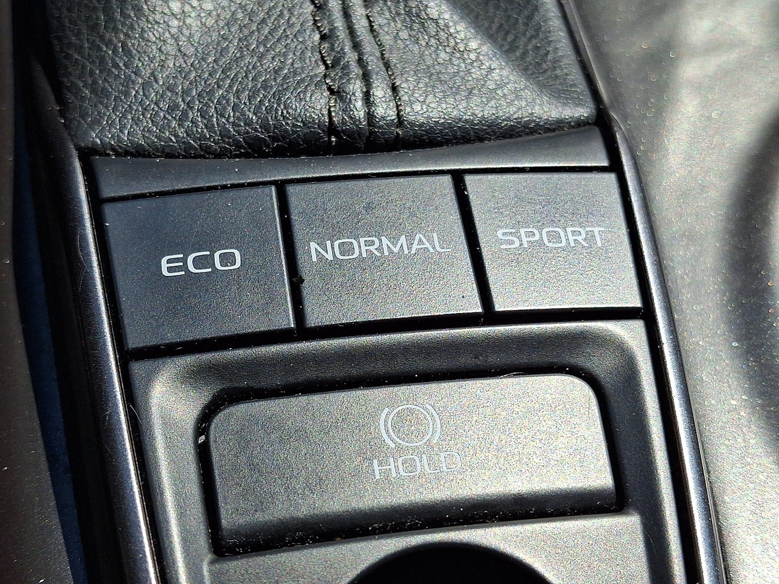 Used 2024 Toyota Camry XSE FWD image 22