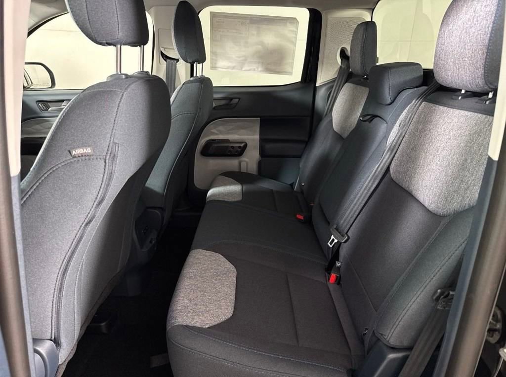 New 2025 Ford Maverick XLT image 12