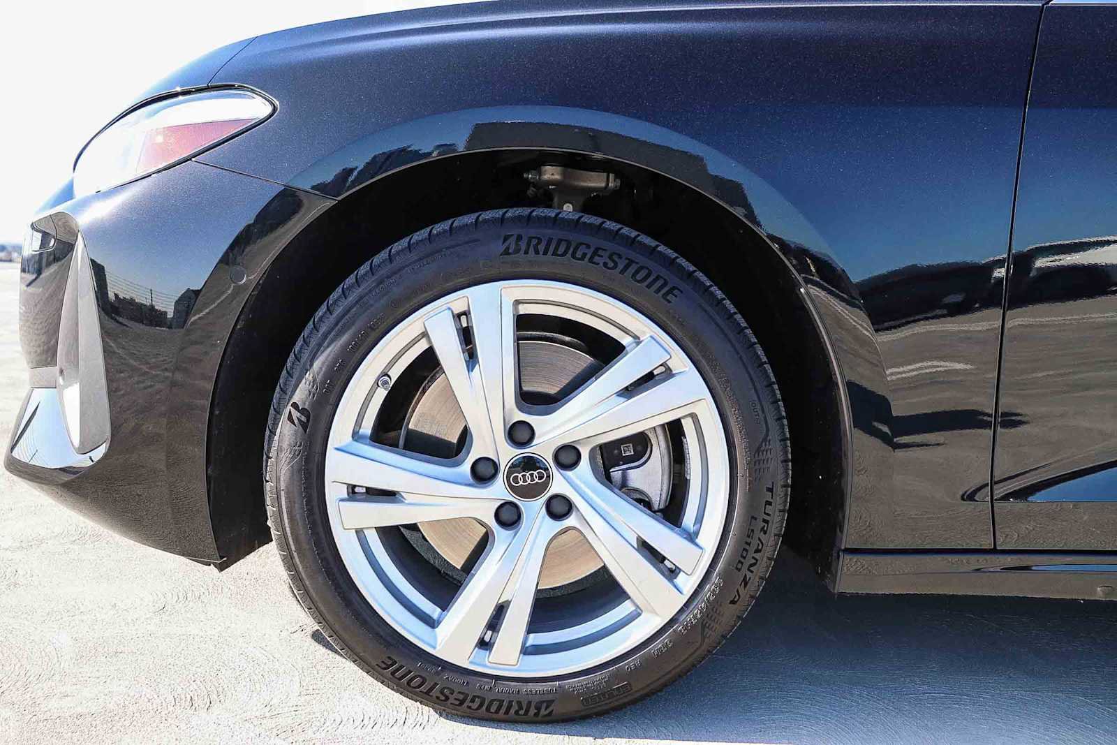 Used 2025 Audi A5 2.0T Premium image 14