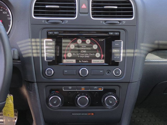 Used 2014 Volkswagen GTI Driver's Edition image 18